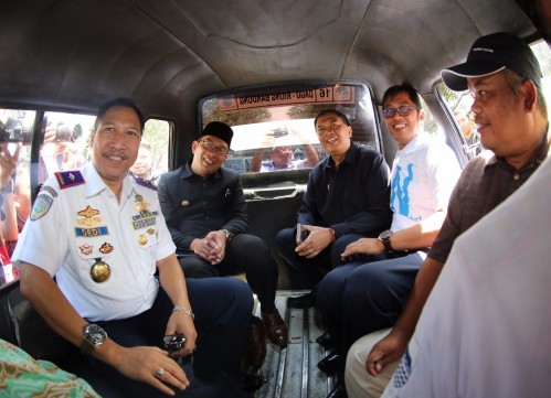 Ridwan Kamil di angkot