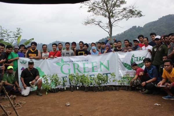 toyota-employee-green-forest-di-karawang