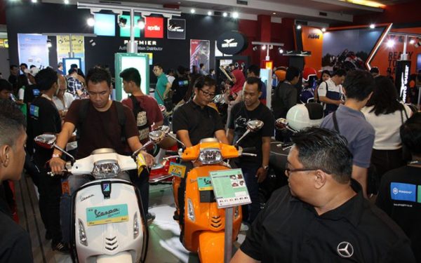 Tebar Diskon Gede  Gedean Vespa dan Piaggio Kasih Cash 